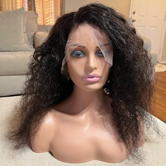 Wig - Picture 2 of 5